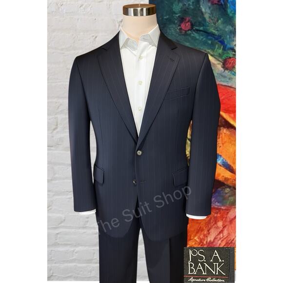 Jos A Bank Signature 44L 36x31 Navy Blue Bankers Stripe Classic Staple Suit - Picture 1 of 16